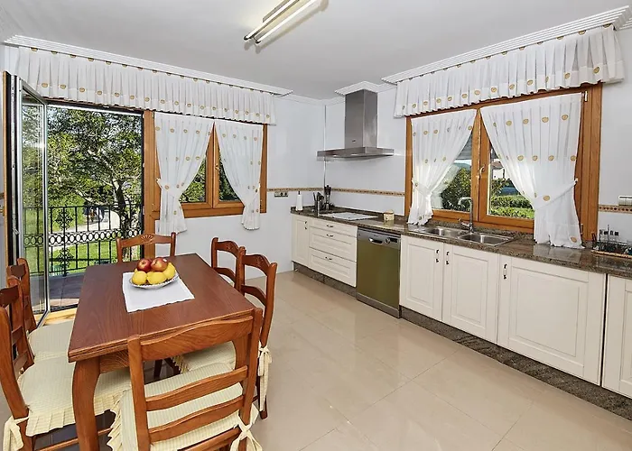 Extrahotelero Casa Ernestina Castillo (Cantabria)