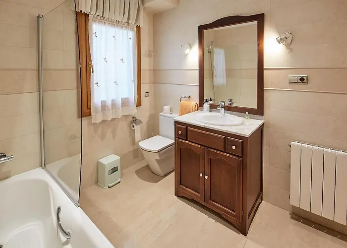 Extrahotelero Casa Ernestina Castillo (Cantabria)