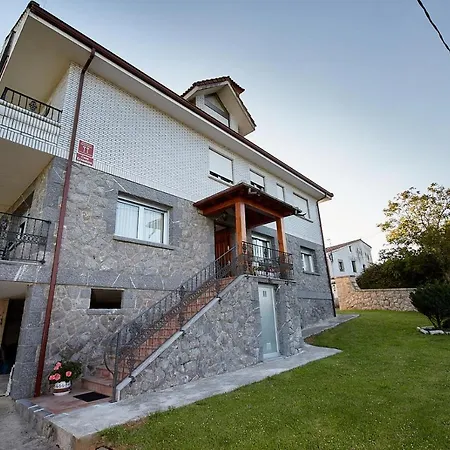 Extrahotelero Casa Ernestina Castillo (Cantabria)