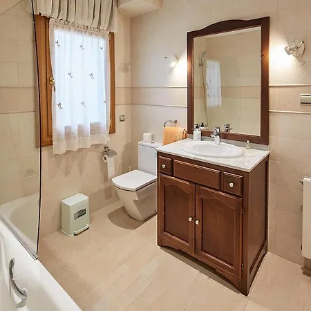 Extrahotelero Casa Ernestina Castillo (Cantabria)