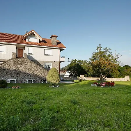 Extrahotelero Casa Ernestina 3* Castillo (Cantabria)