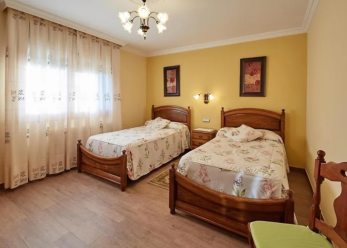 Extrahotelero Casa Ernestina 3* Castillo (Cantabria)